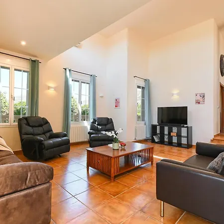 Mozamb By Aguilarent Villa *